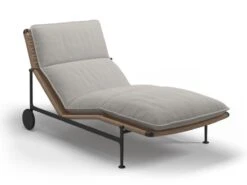 Zenith Lounger - Blend Linen