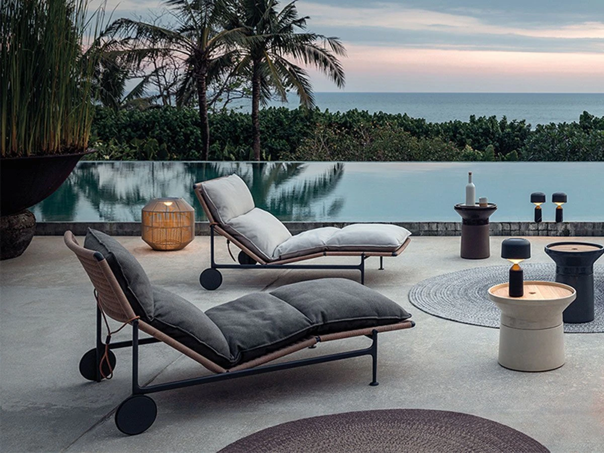 Zenith Lounger - Blend Linen 5 Zenith Lounger - Blend Linen - Image 3