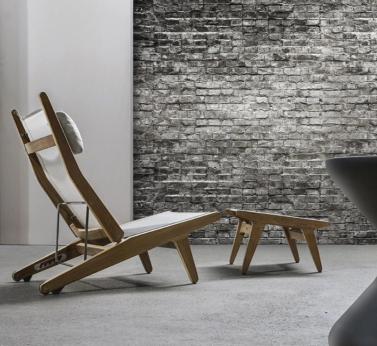 Bay Reclining Chair 6 Bay Reclining Chair - Image 4