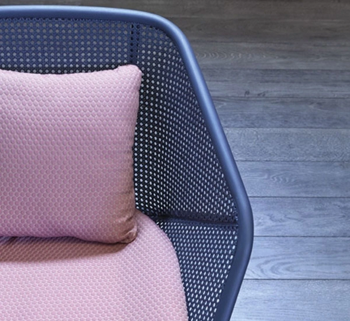 Colony Armchair 3 Colony Armchair