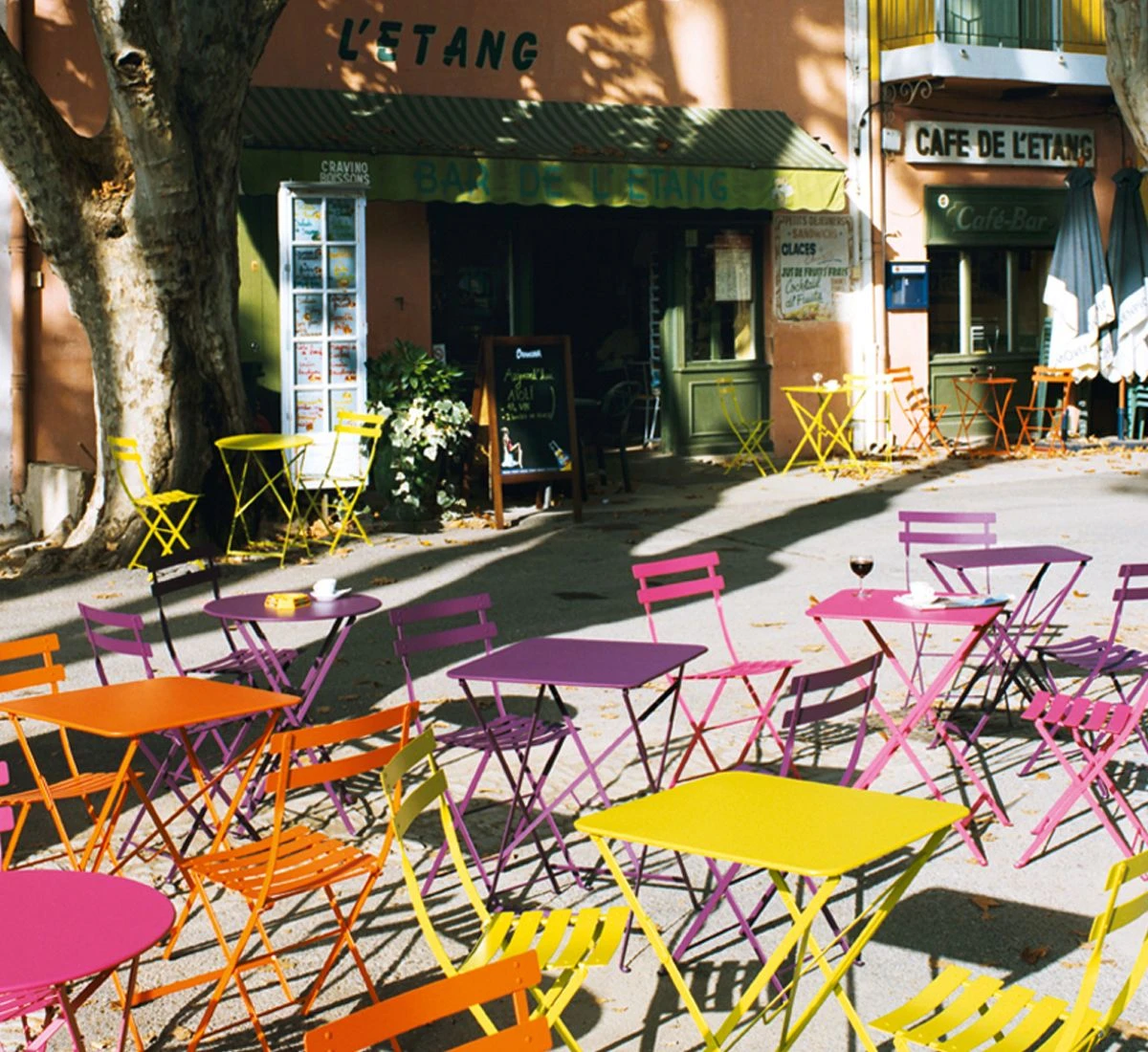 Bistro 71x71 Folding Table 6 Bistro 71x71 Folding Table - Image 4