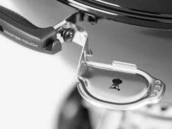 Weber Barbecue Master-Touch GBS C-5750 -Outdoor Furniture gbs c 5750barbecue6