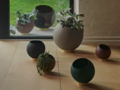 AYTM Globe Flower Pot Ø 37cm Matt 7 AYTM Globe Flower Pot Ø 37cm Matt -Outdoor Furniture globe vase aytm matt