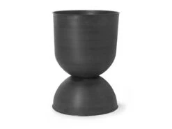 Ferm LIVING Hourglass Pot - Black 24 Ferm LIVING Hourglass Pot - Black -Outdoor Furniture hourglass pot l black ferm living 1
