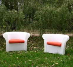 Slide Kalla Armchair