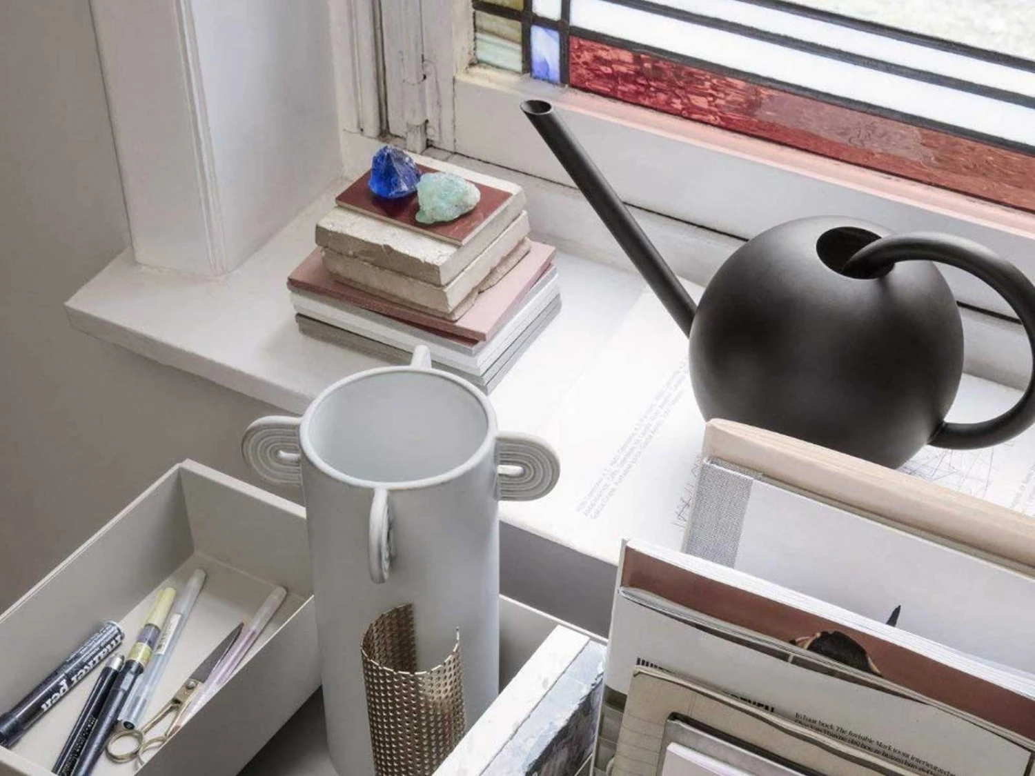 Ferm LIVING Orb Watering Can - Black 4 Ferm LIVING Orb Watering Can - Black - Image 2