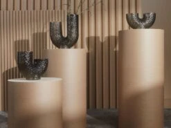 AYTM Arura Glass Vase -Outdoor Furniture senza titolo 3 0001 livello 1 1