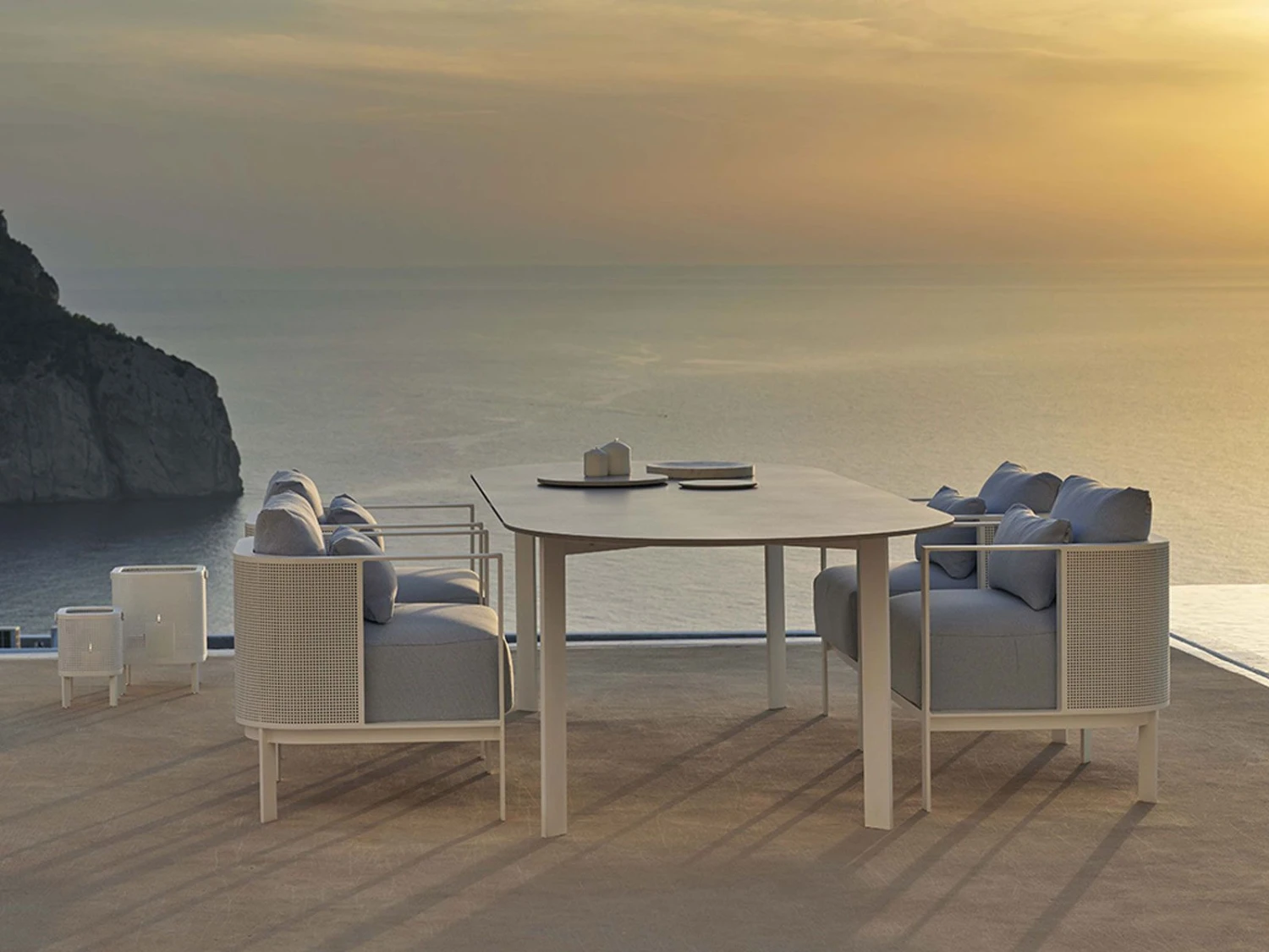 Solanas Club Armchair 11 Solanas Club Armchair - Image 9