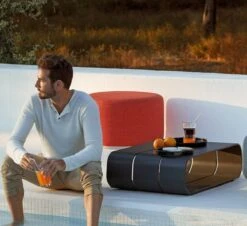 Vitral Sidetable -Outdoor Furniture vitral tavolino manutt 2i